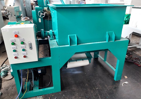 Horizontal soap raw material mixer machine with electric control box for soap production line