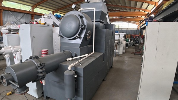 Vacuum soap extruder machine for solid soap bar making production line